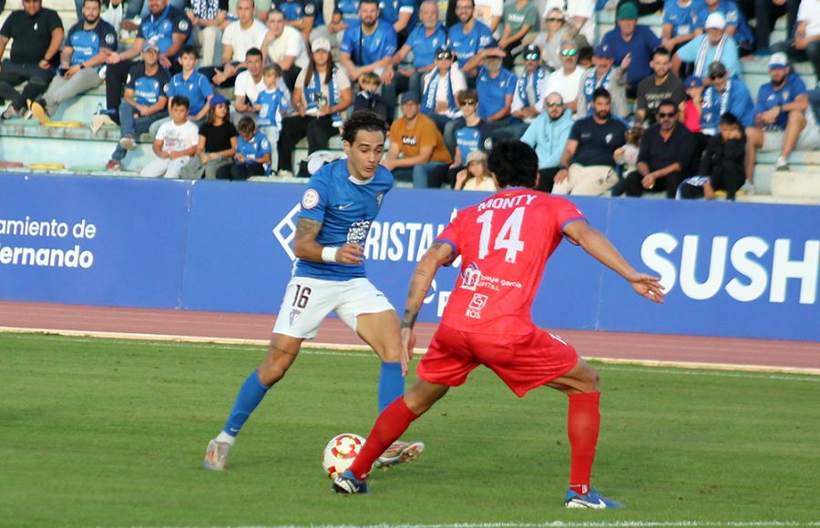 La expedición del SFCD salió a las 13 horas hacia Málaga. 