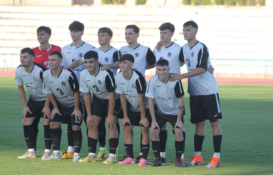 El San Fernando Atlético disputa este miércoles el partido de ida de los cuartos de final con el Barbate en Gómez Castro. 