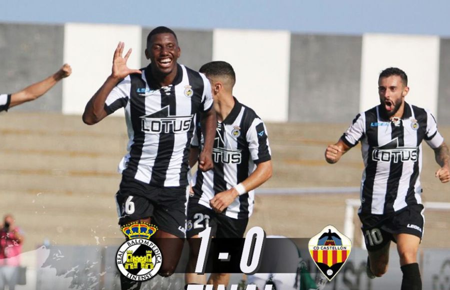 Coulibaly celebra el gol del triunfo de la Balona. 