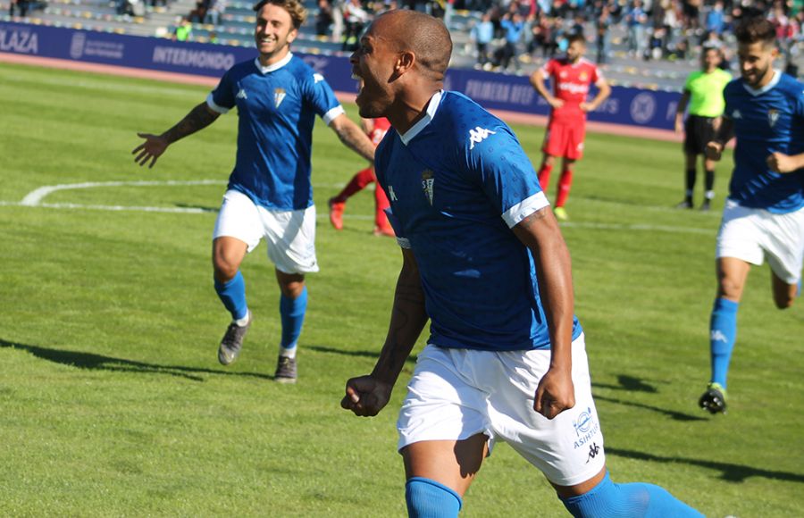 Biabiany seguirá festejando goles con el San Fernando CD. 