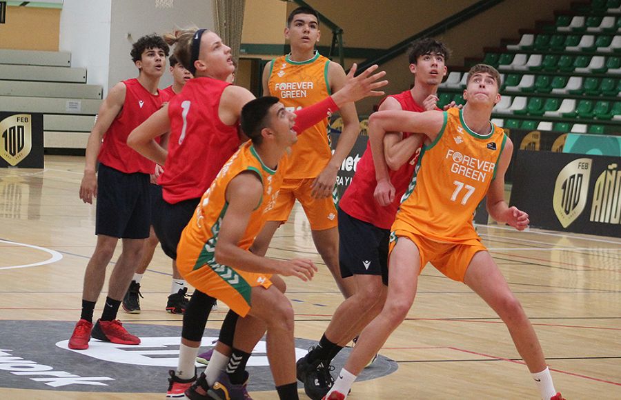 El Real Betis sufrió para doblegar al Don Bosco de Valencia y este jueves se medirá al Real Madrid en cuartos. 