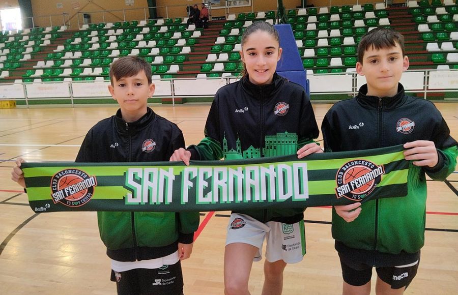 Alejandro Alcedo, Ángela Heredia y Jaime de la Flor. 