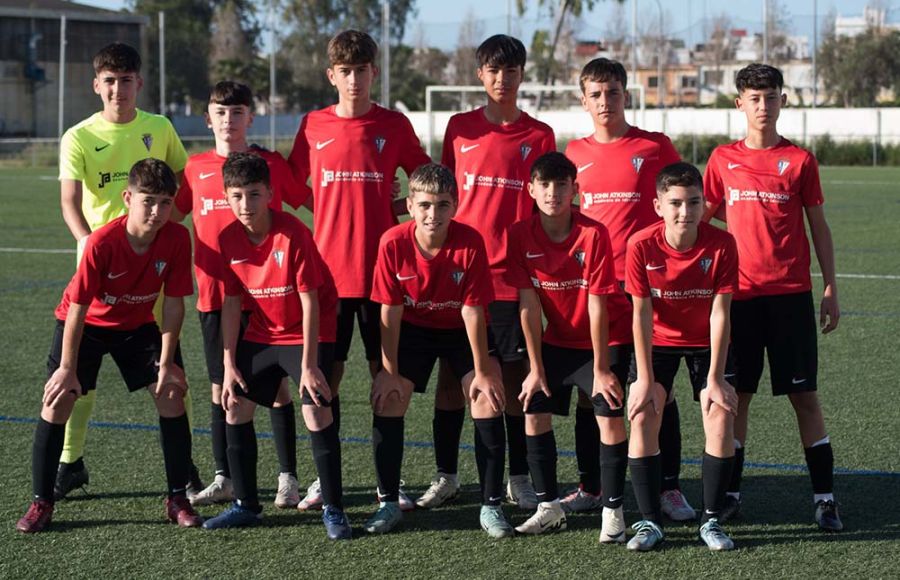 El infantil B del San Fernando CD se proclamó campeón tras ganar a La Salle en Puerto Real y donde presentó este once inicial. 