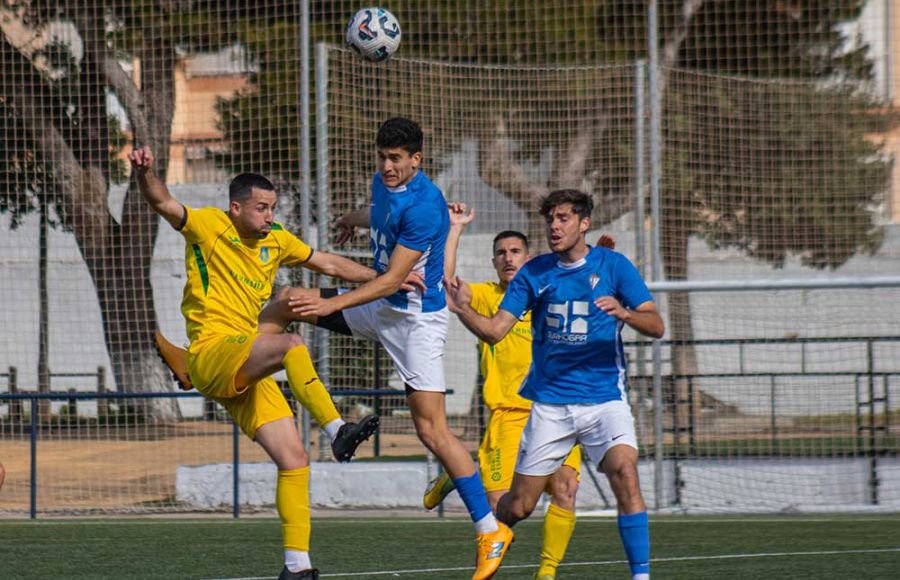 Diego Doblado sentenció con el 0-2 en el descuento. 