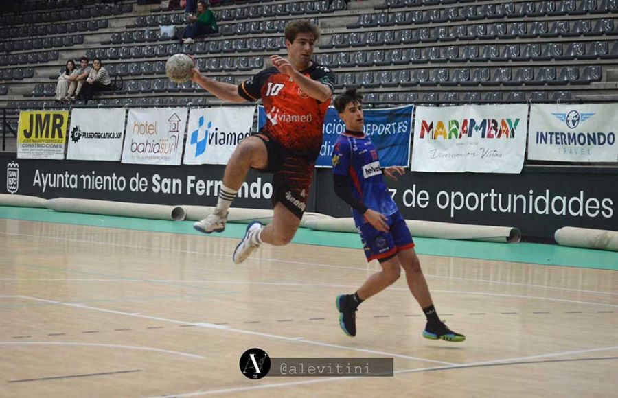 José María Sánchez de Medina estuvo soberbio y anotó 12 goles. 