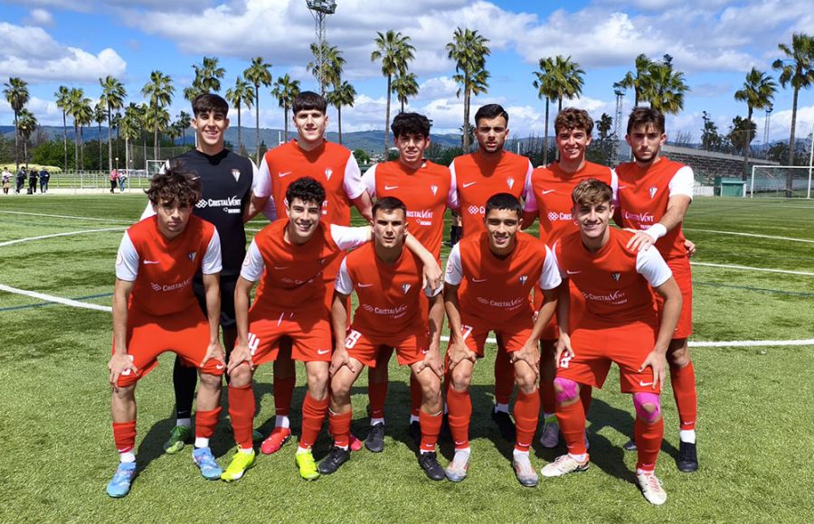 El San Fernando CD que jugó de inicio el sábado en Córdoba. 