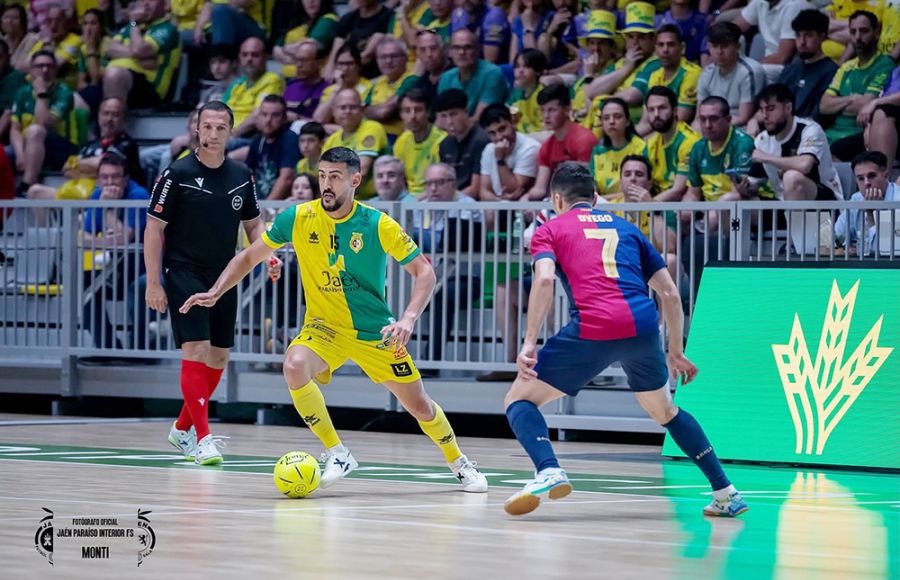 Ale Lemine, en un partido con el Jaén FS ante el Barcelona y que se impuso en cuartos.