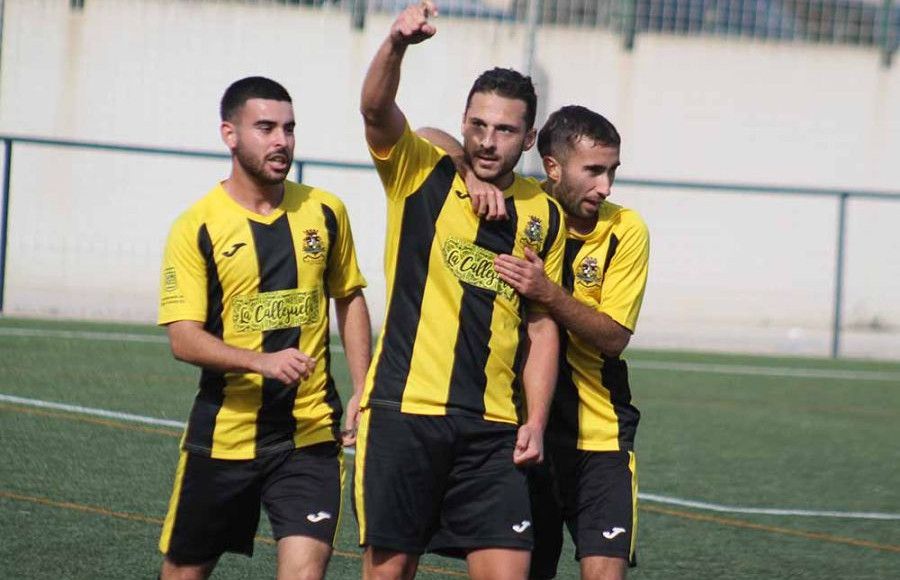Dani Herrera celebra un gol en su última etapa en el GE Bazán. 