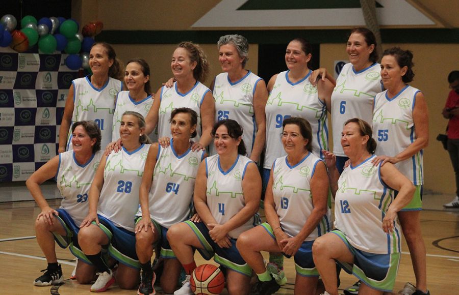 El CD Más que veteranas +50 perdió la final con el Joan Capo +45.