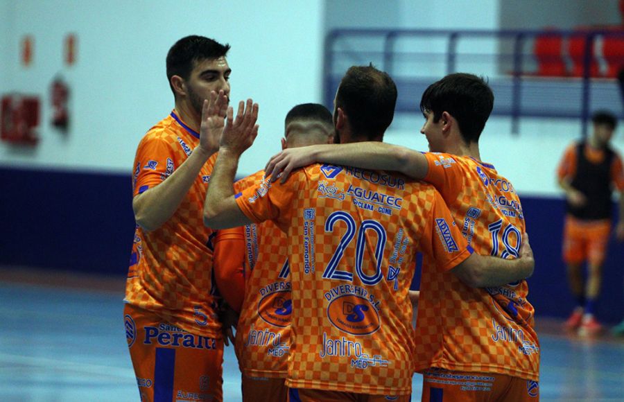 El Isleño FS se puso las botas marcando 11 goles en La Barca de la Florida. 