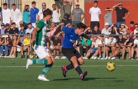 Pablo Jiménez, en el partido del domingo en Puerto Real. 