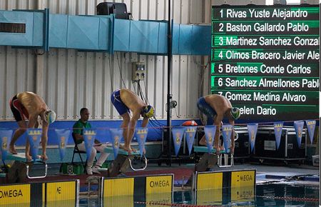 La salida de una de las pruebas del Campeonato de Andalucía en la Junta de Deportes.