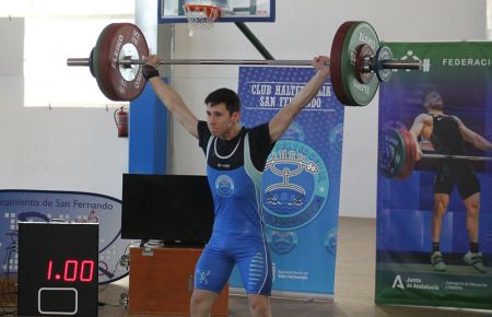 Daniel Elbaz, durante la competici´`ón en Arrancada.