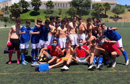El infantil A del San Fernando CD certificó el ascenso a Primera Andaluza. 