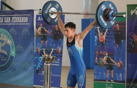 Pablo Esparragosa, durante el concurso de arrancada en el Andaluz. 