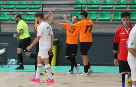 Los jugadores del Isleño FS celebran el 1-0 ante el Medina FS. 