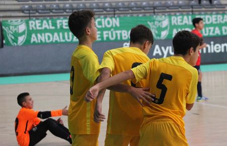 La selección infantil de Cádiz acabó tercera en el Andaluz. 