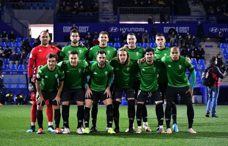 La formación inicial del San Fernando CD el miércoles en Mallorca. 