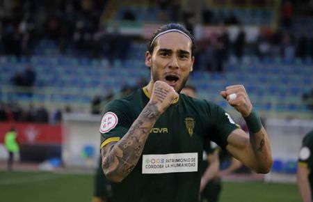 Gudelj celebra un triunfo con el Córdoba CF. 
