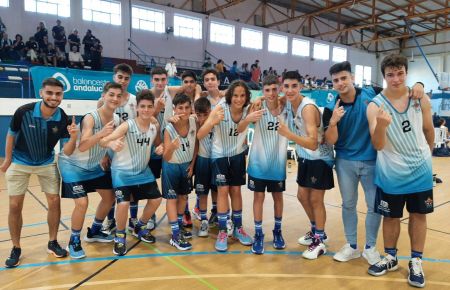El Cimbis infantil se clasificó para cuartos de final del Andaluz en La Línea tras protagonizar una espectacular remontada ante la Escuela Los Guindos de Málaga. 