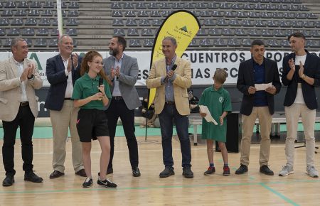 Antonio Rojas, Francis Posada y Miguel Andreu presidieron el acto de clausura. 