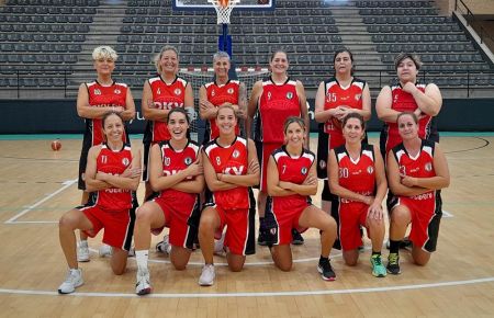 El CB Portuense fue el campeón del I Torneo Las Cortes de veteranas