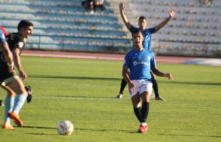 Bicho puede recuperar un sitio en el once inicial del San Fernando CD tras brillar en la segunda parte en León 