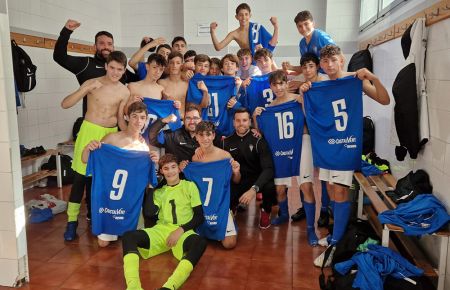 El infantil A del San Fernando CD doblegó al líder SAM-CAM de Dos Hermanas.