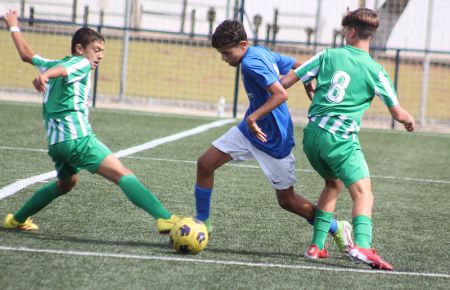 Los partidos, horarios y resultados de la mini jornada de fútbol base