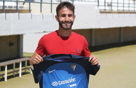 Ángel Sánchez, con una sonrisa de oreja a oreja. 
