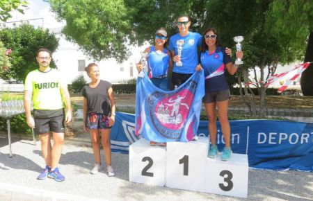 Virginia Carrasco, Fátima Romero y Maru Montesinos en el podio de Paterna. 