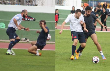 Louis Kinziger y Miguel Chocarro, en el partido benéfico. 