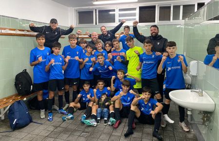 El infantil B del San Fernando CD se mantiene líder invicto en la Tercera Andaluza. 