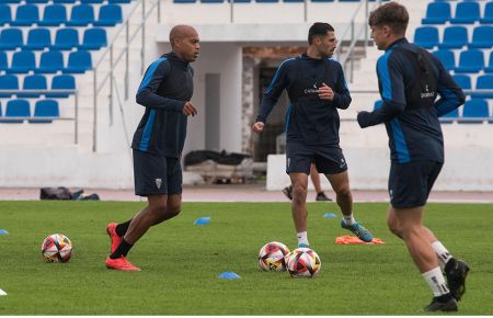 Biabiany ha entrenado con normalidad durante toda la semana y volverá el domingo ante el Alcoyano.