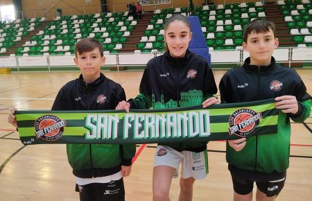 Alejandro Alcedo, Ángela Heredia y Jaime de la Flor. 