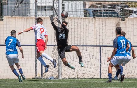 Este gol de cabeza de Alan, al inicio de la segunda parte, le dio la victoria al Chiclana CF en Sacramento. 