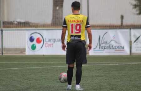 La fortuna le da la espalda al GE Bazán en la primera parte en Barbate y luego es goleado (3-0)