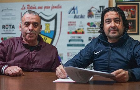 Jesús Pecci y el presidente de la UD Roteña.