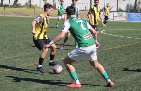 Dani Perla marcó el gol del gran triunfo del GE Bazán en Jerez.