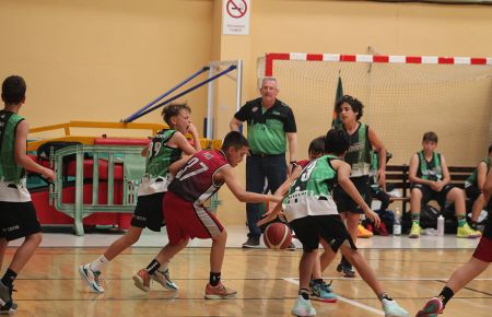 CB San Fernando y Puerto Real brindaron un partido espectacular. 