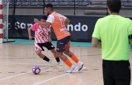 Pablo Sucino fue clave con dos goles tras el descanso. 