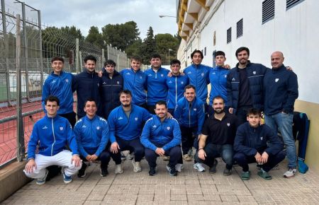 El CH San Fernando terminó la primera vuelta goleando en Puente Genil. 