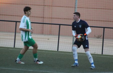 El central del Pastora 1966, Aurelio y el portero Víctor Bernal.