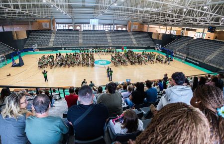 El San Fernando CD permite, por fin, que la prensa presencie un entrenamiento completo del primer equipo