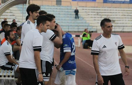Galería con 38 fotos del festival goleador del CDSF 1940 con el Medina y el partido en Paterna se traslada al 7 de diciembre