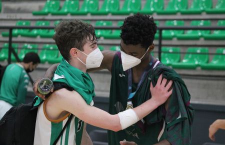 Galería con 36 fotos de la final del Andaluz cadete y del partido por el bronce