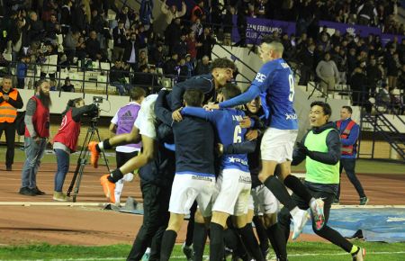 Una galería con 38 fotos de la apoteósica remontada del San Fernando CD ante el Real Madrid Castilla