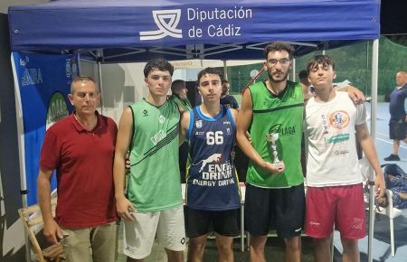 Galería de fotos del IX Torneo 3x3 de ADAAB del Sur celebrado en el club La Salina