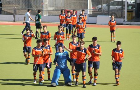 Galería de fotos de la goleada del Club Hockey San Fernando juvenil al San Vicente de Alicante