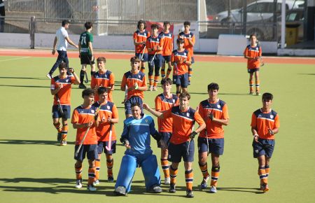 Galería de fotos de la goleada del Club Hockey San Fernando juvenil al San Vicente de Alicante